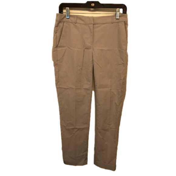 𝅺Smart Set Capri Pants - Picture 1 of 4